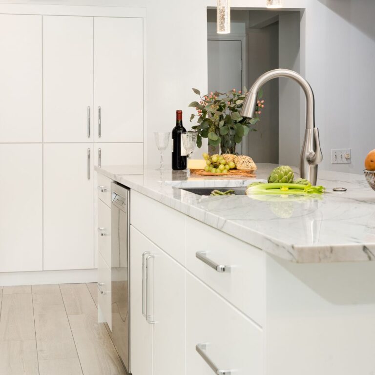 bright-white-kitchen-remodel-archive-img-A12